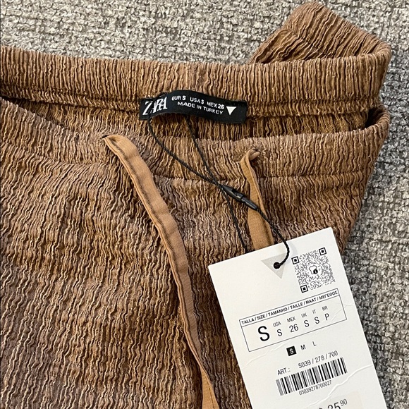 Zara Women's Textured Wideleg Pants in Brown - Picture 2 of 2